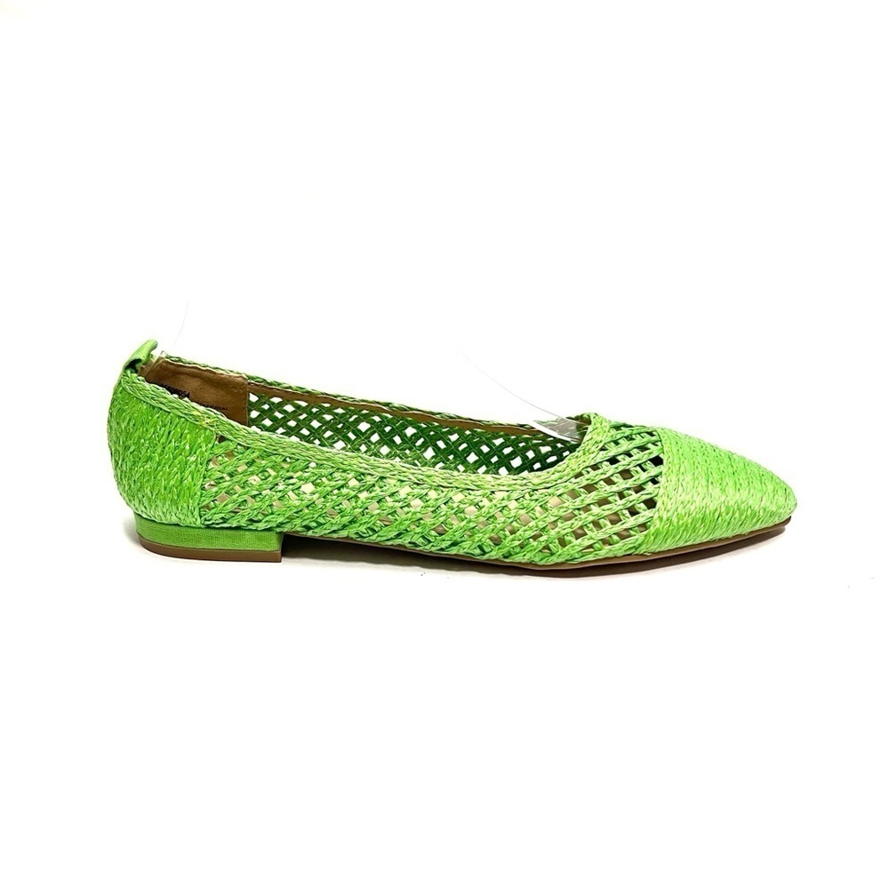 Vintage 1990s spring green woven rattan slip on deck shoes